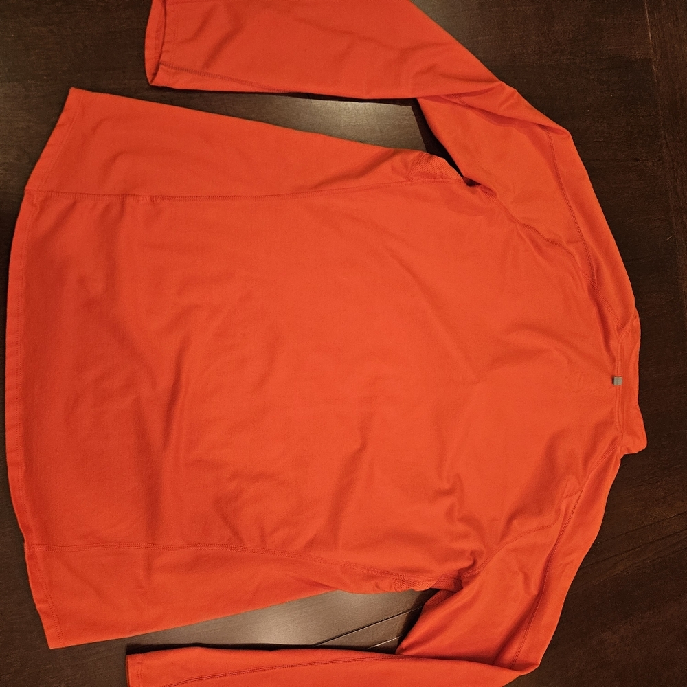 Nike men's L pull over zip Red